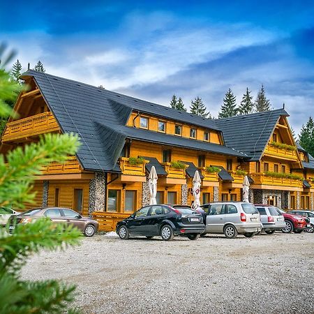 Horsky Hotel Kristina Hruštín エクステリア 写真