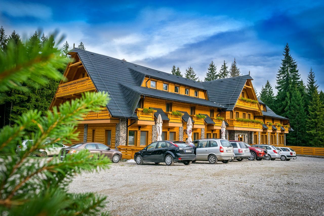 Horsky Hotel Kristina Hruštín エクステリア 写真